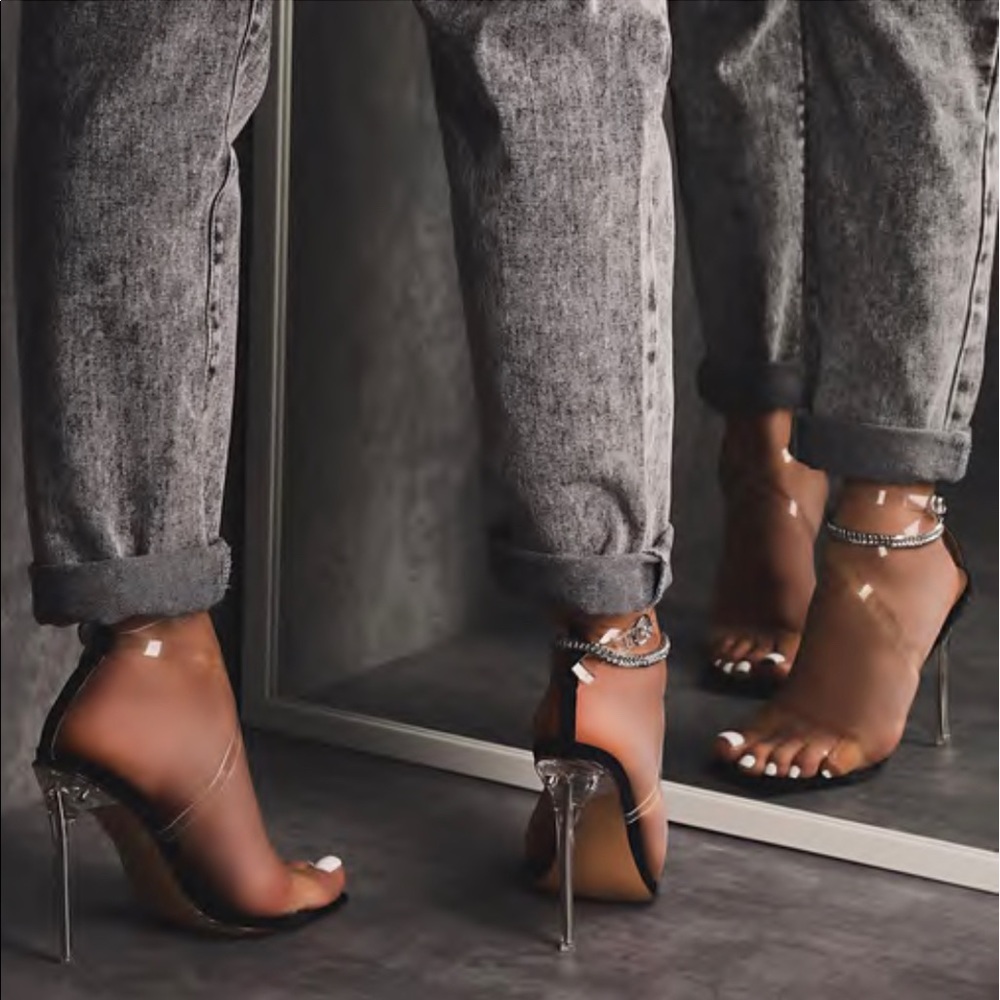 Square toe Lance sandal